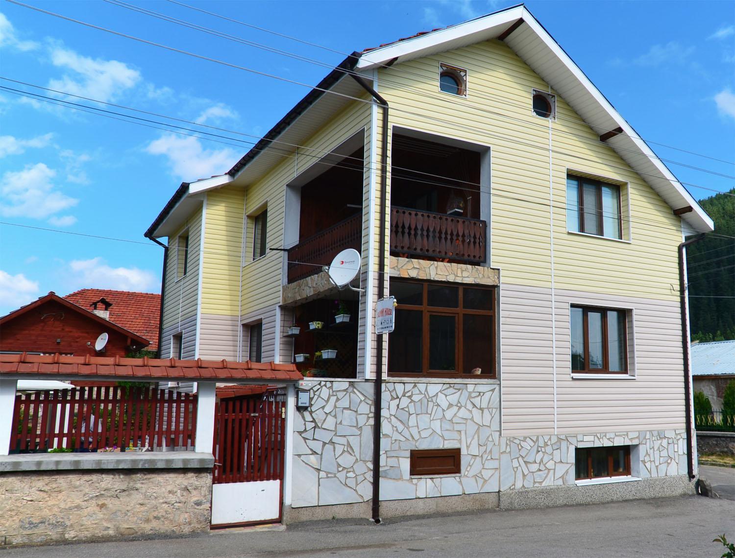 Sunny House Ξενοδοχείο Madzhare Εξωτερικό φωτογραφία